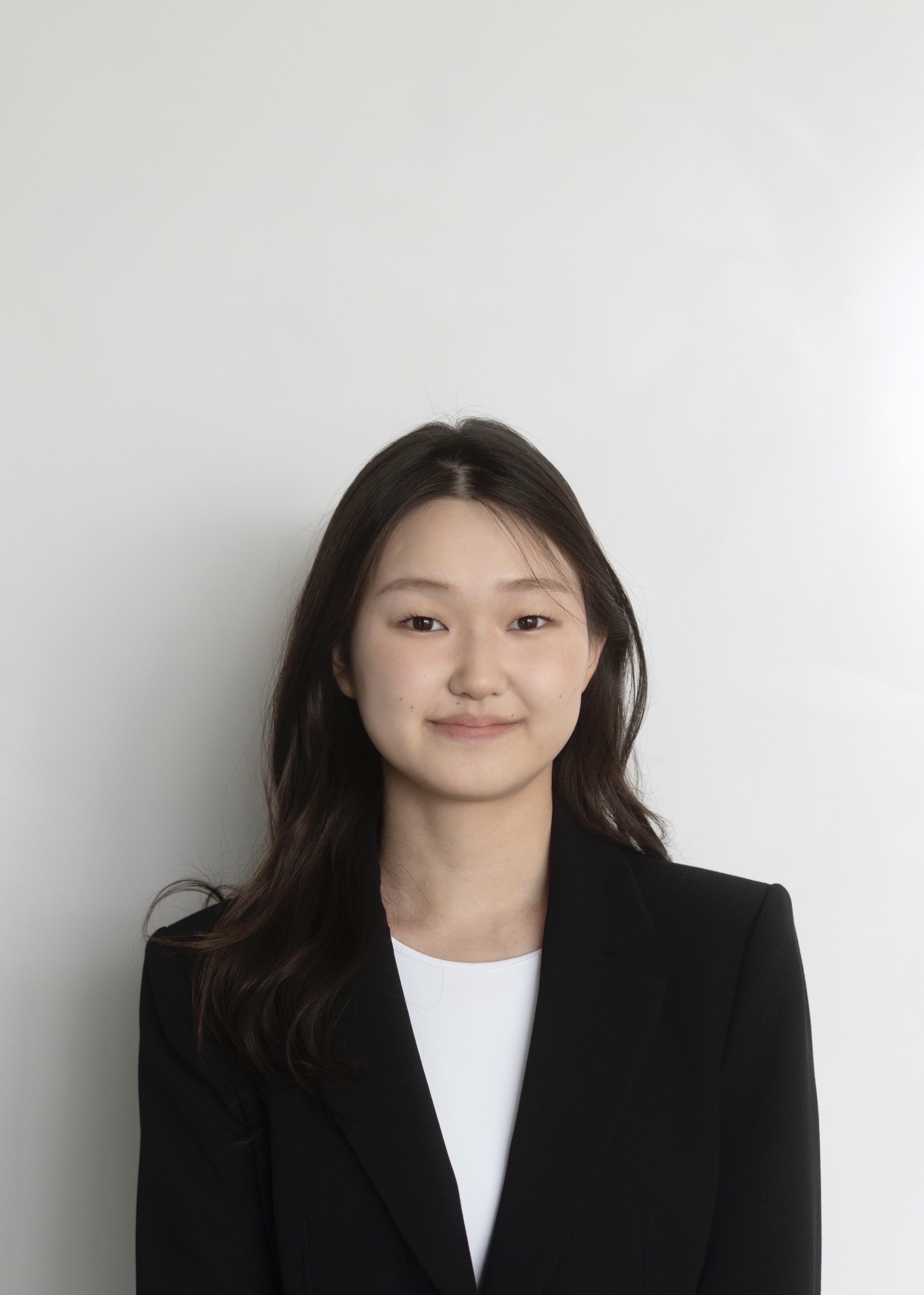 Jessica Batbayar headshot